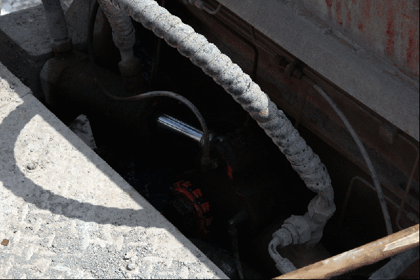 泵車、混凝土泵、混凝土