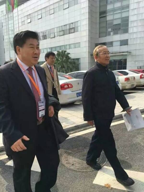 符會(huì)長(zhǎng),石來(lái)德教授