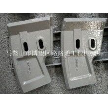 山東泰安岳首JS2000攪拌機中葉片側(cè)葉片襯板配件